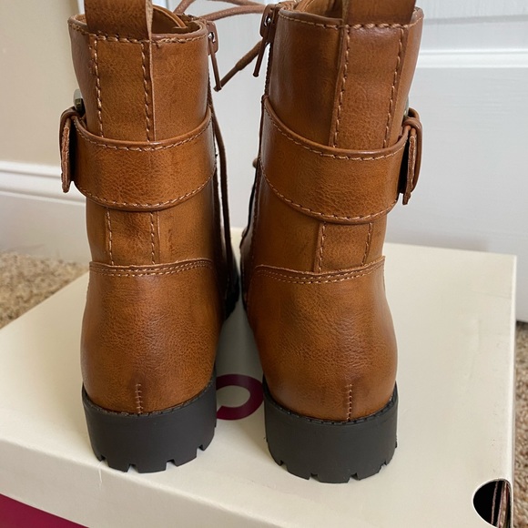 ✨LAST ONE✨SO Brown Combat Boots - Picture 10 of 11